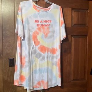 Secret Treasures Gown NWT